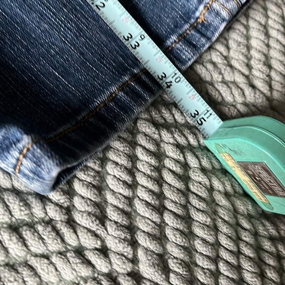 Simply Vera Wang Jeans - Picture 9 of 11